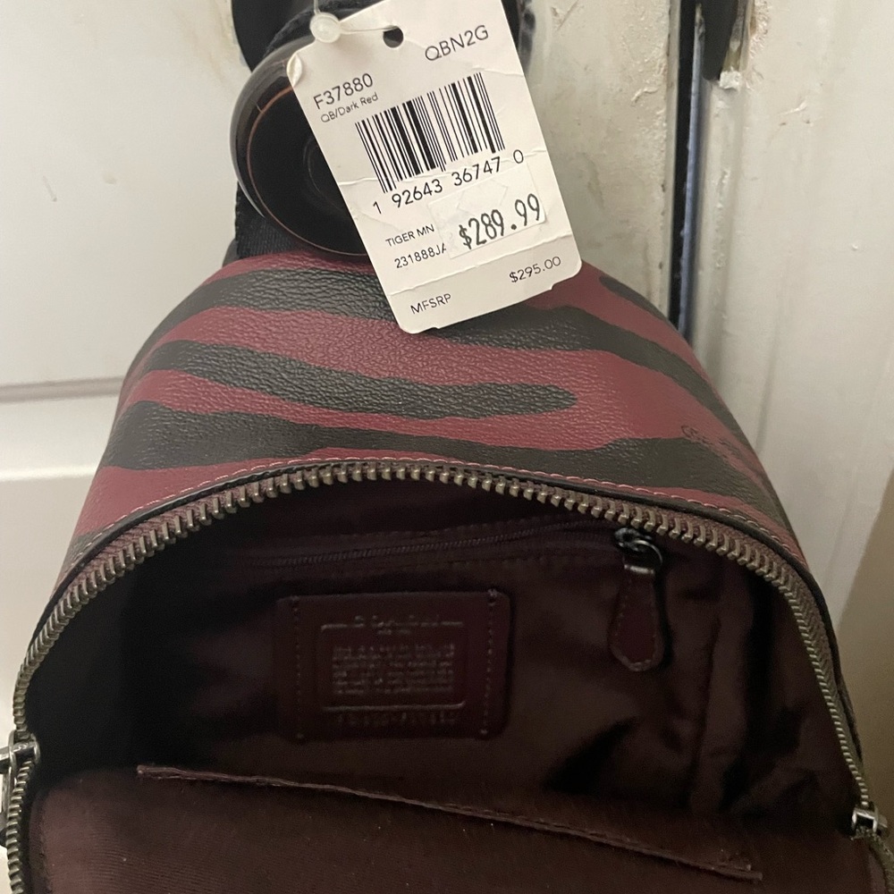 Coach Mini Back Pack. - Picture 5 of 9